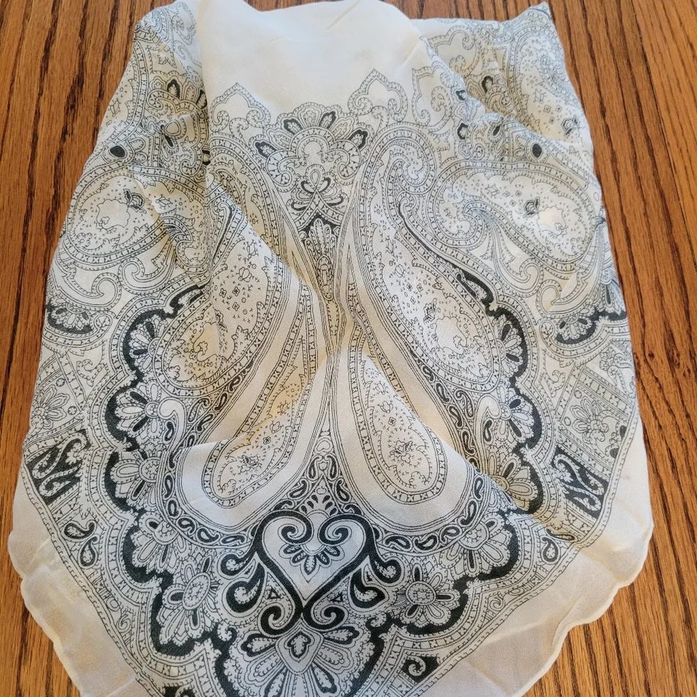 Vintage Scarf ~ Black & Cream Tone Paisley ~ Retro ~ Blemishes FINAL PRICE